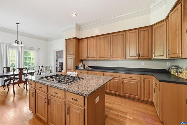 3182 WALLINGFORD LN, Keswick, VA 22947