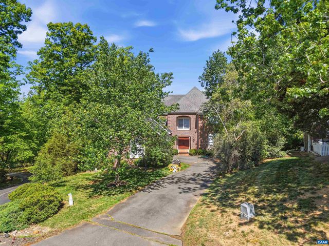 3182 WALLINGFORD LN, Keswick, VA 22947