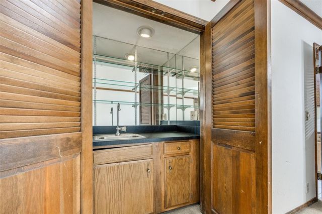 6500 N Grand Boulevard 151, Oklahoma City, OK 73116