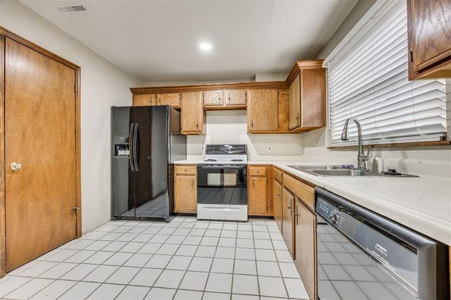 6500 N Grand Boulevard 151, Oklahoma City, OK 73116