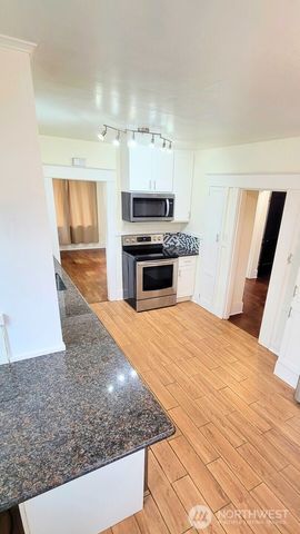 4833 S D Street, Tacoma, WA 98408