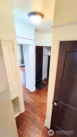 4833 S D Street, Tacoma, WA 98408