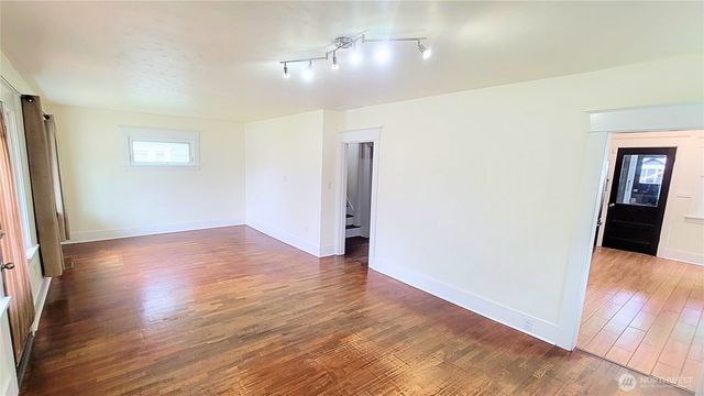 4833 S D Street, Tacoma, WA 98408