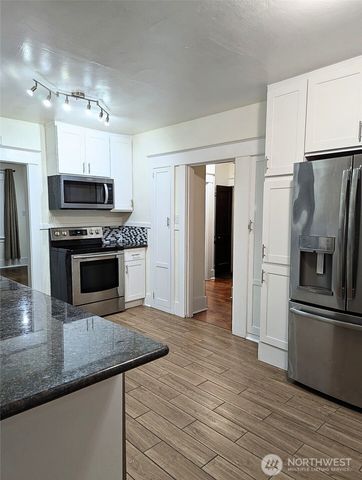 4833 S D Street, Tacoma, WA 98408