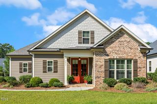2461 Patriot Bluffs Drive, Fuquay Varina, NC 27526