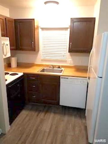 148 ASHLEY Drive, Fairview Heights, IL 62208