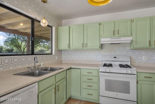 2355 Camino Shangrila, Tubac, AZ 85646