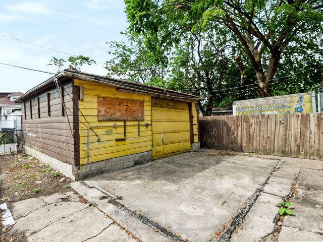 7838 S Paulina Street, Chicago, IL 60620
