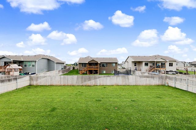 906 N Saint Andrew, Goddard, KS 67052