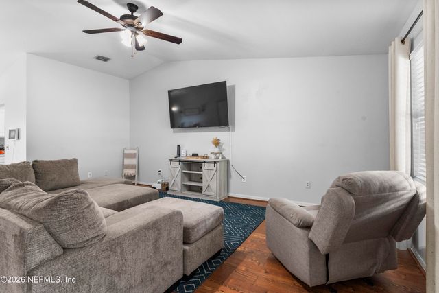248 S 1ST Street, Macclenny, FL 32063