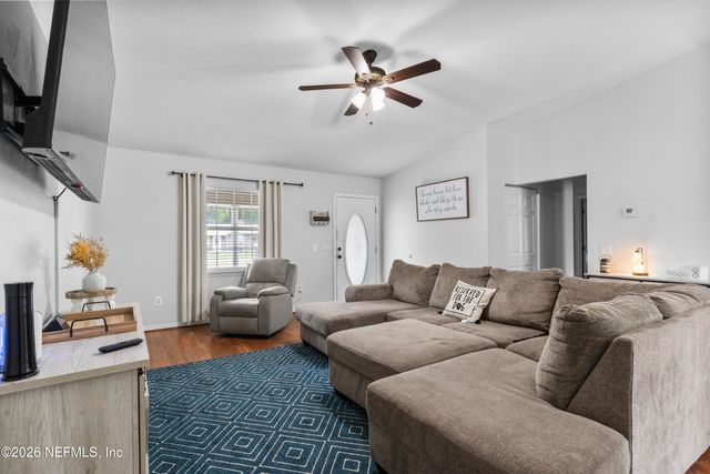 248 S 1ST Street, Macclenny, FL 32063