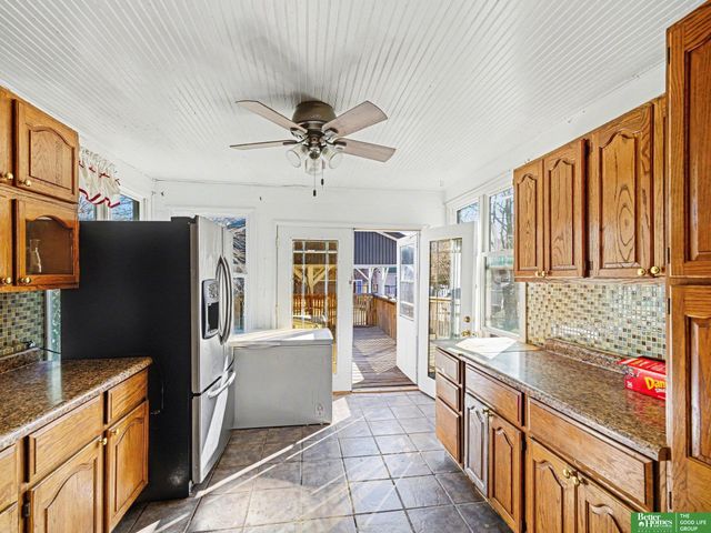 306 Bellevue Boulevard N, Bellevue, NE 68005