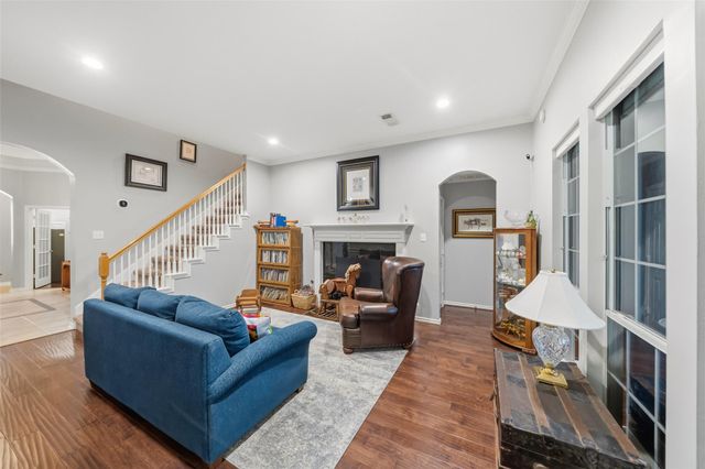 16507 E Canterra Circle, Houston, TX 77095