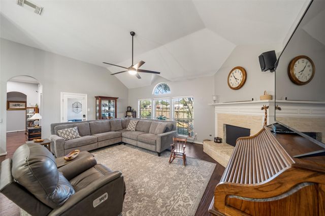 16507 E Canterra Circle, Houston, TX 77095