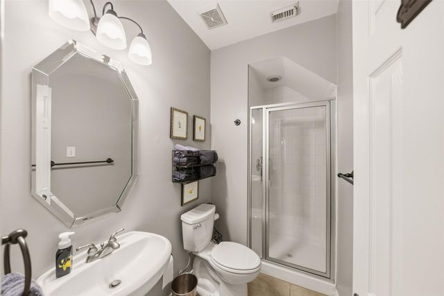 16507 E Canterra Circle, Houston, TX 77095