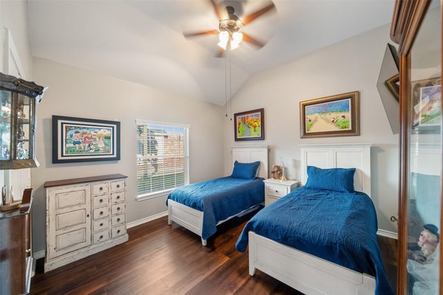 16507 E Canterra Circle, Houston, TX 77095