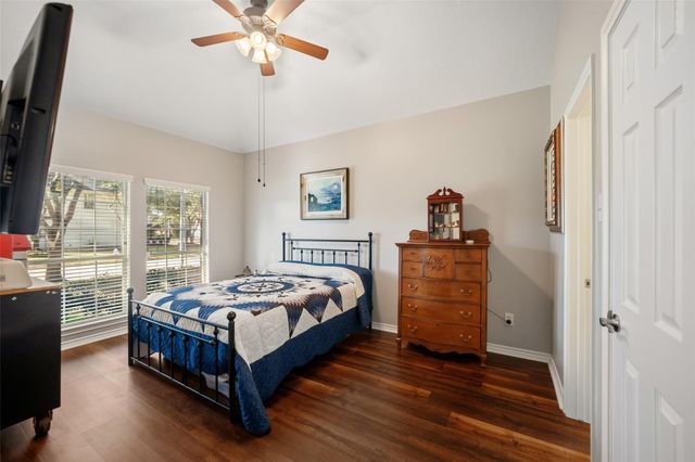 16507 E Canterra Circle, Houston, TX 77095