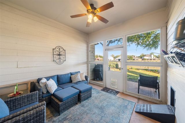 16507 E Canterra Circle, Houston, TX 77095