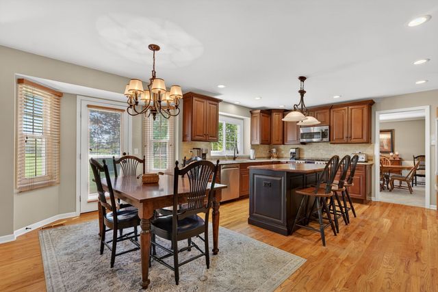 5003 Prairie Sage Lane, Naperville, IL 60564