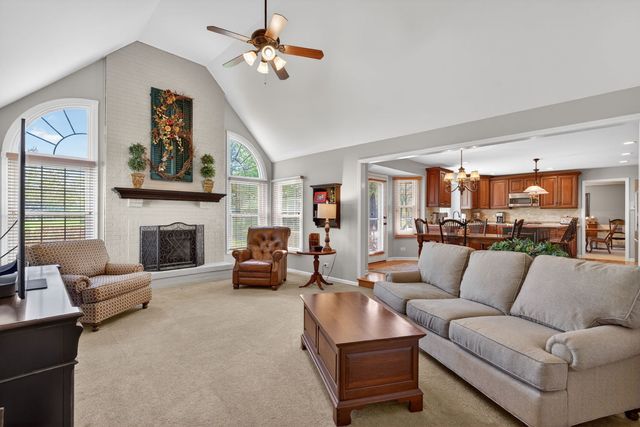 5003 Prairie Sage Lane, Naperville, IL 60564