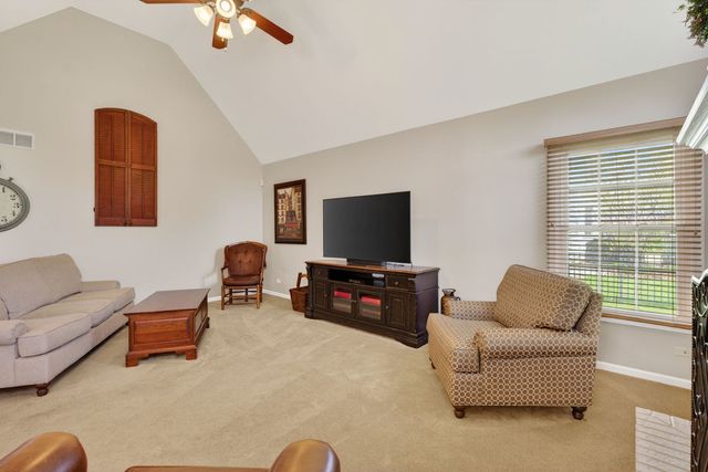 5003 Prairie Sage Lane, Naperville, IL 60564