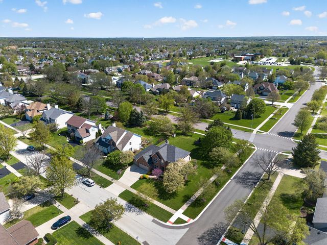 5003 Prairie Sage Lane, Naperville, IL 60564