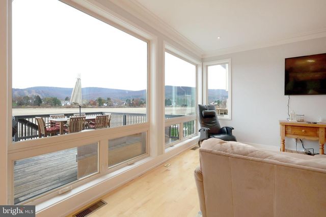 180 DEREK DR, Boalsburg, PA 16827