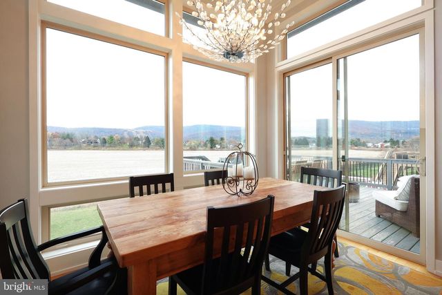 180 DEREK DR, Boalsburg, PA 16827