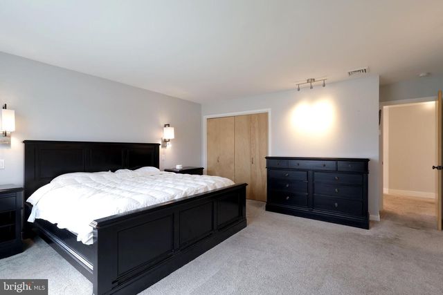 180 DEREK DR, Boalsburg, PA 16827