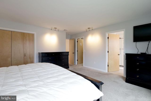 180 DEREK DR, Boalsburg, PA 16827