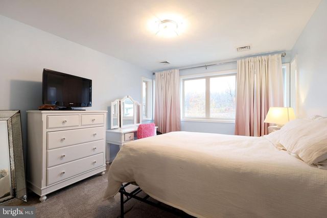 180 DEREK DR, Boalsburg, PA 16827