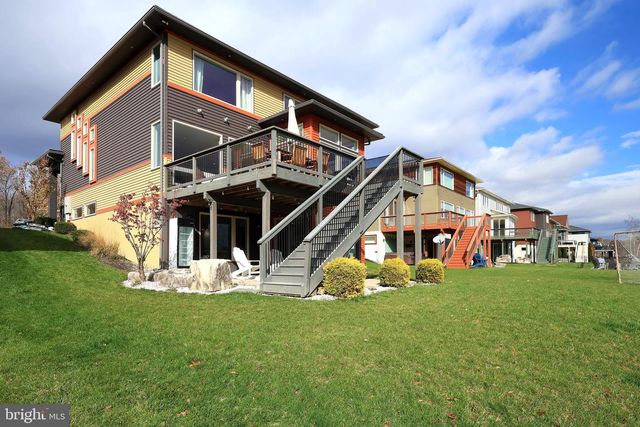 180 DEREK DR, Boalsburg, PA 16827