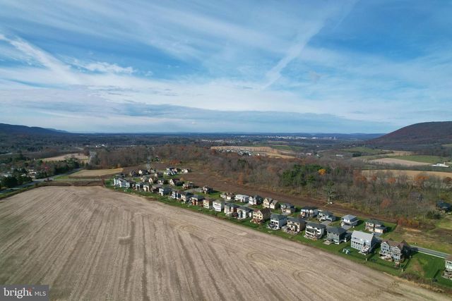 180 DEREK DR, Boalsburg, PA 16827