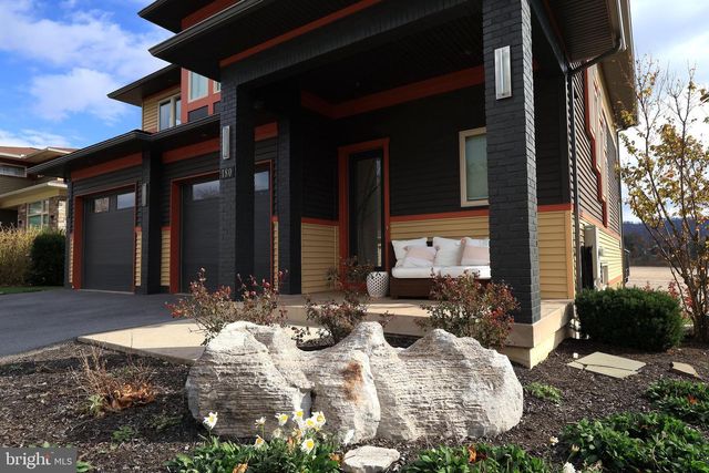 180 DEREK DR, Boalsburg, PA 16827