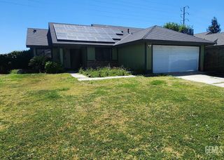 8809 Worrell Court, Bakersfield, CA 93311