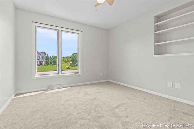 9271 Hessler Drive, Rockford, MI 49341