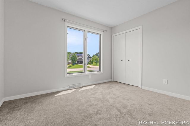 9271 Hessler Drive, Rockford, MI 49341
