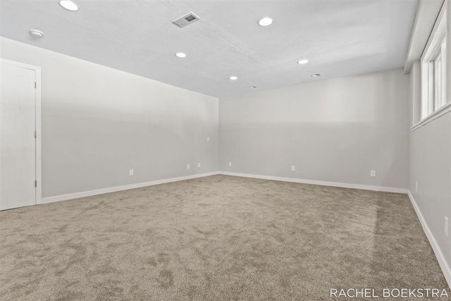 9271 Hessler Drive, Rockford, MI 49341