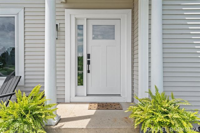 9271 Hessler Drive, Rockford, MI 49341