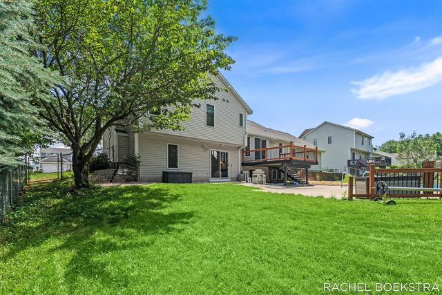 9271 Hessler Drive, Rockford, MI 49341