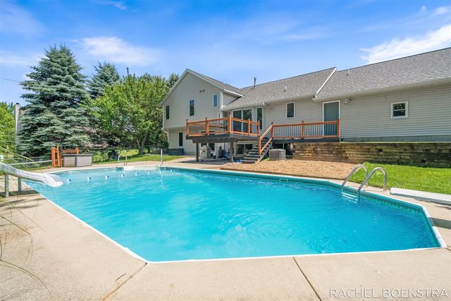 9271 Hessler Drive, Rockford, MI 49341