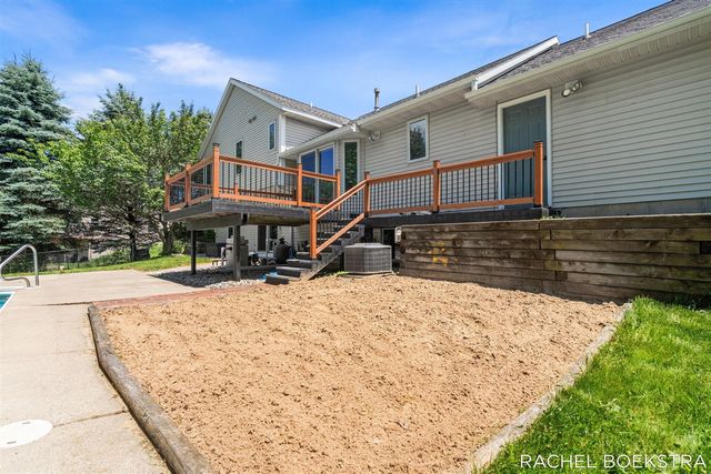 9271 Hessler Drive, Rockford, MI 49341