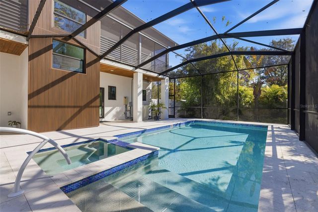 639 43RD AVENUE N, St Petersburg, FL 33701