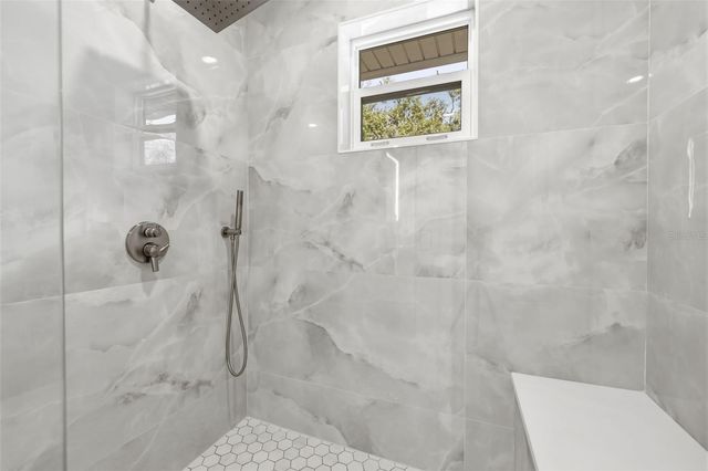 639 43RD AVENUE N, St Petersburg, FL 33701