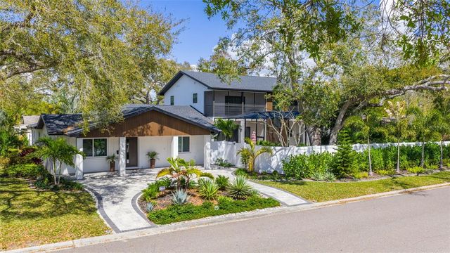 639 43RD AVENUE N, St Petersburg, FL 33701