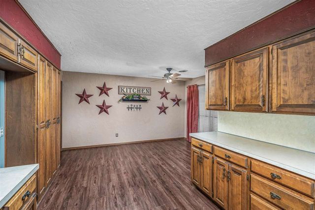 1415 Cindy St, Frederick, OK 73542