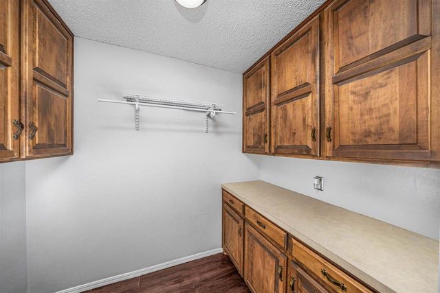 1415 Cindy St, Frederick, OK 73542