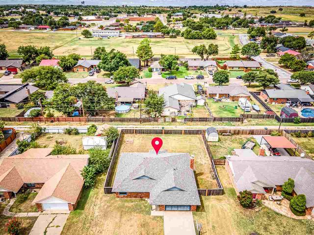 1415 Cindy St, Frederick, OK 73542