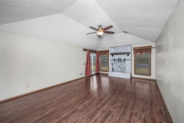 1415 Cindy St, Frederick, OK 73542