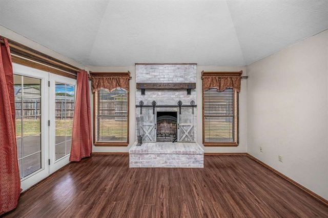 1415 Cindy St, Frederick, OK 73542